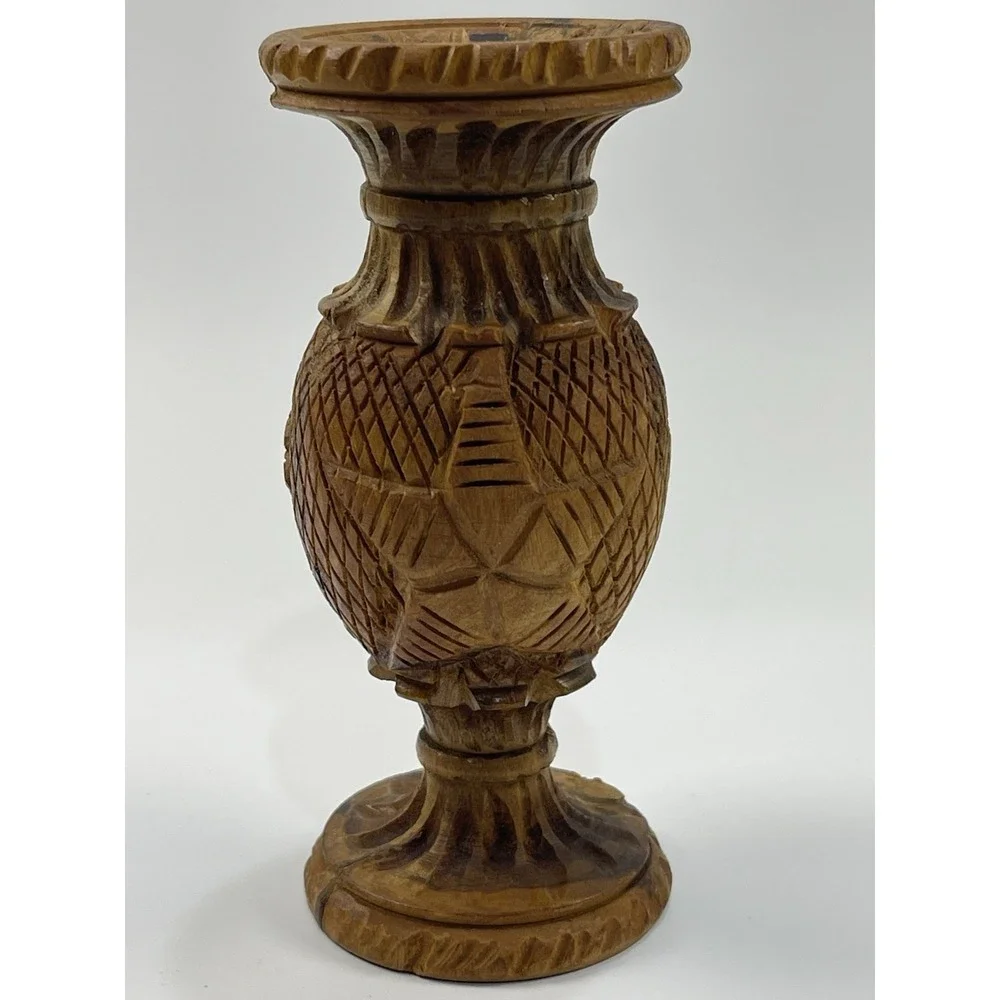 Hand-Carved Olive wood Vase Likely  from Bethlehem 5.5